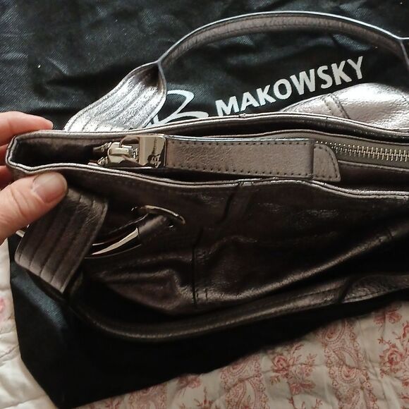 B. MAKOWSKY  - Picture 6 of 6